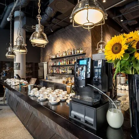 Готель Korona Gold - Korona