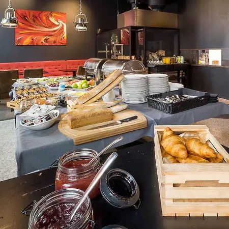 Korona Gold - Korona 4*