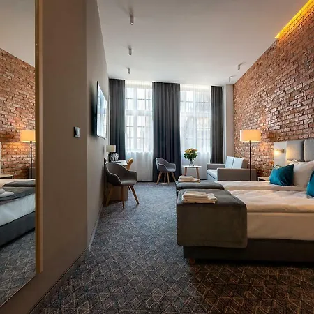 Готель Korona Gold - Korona 4*