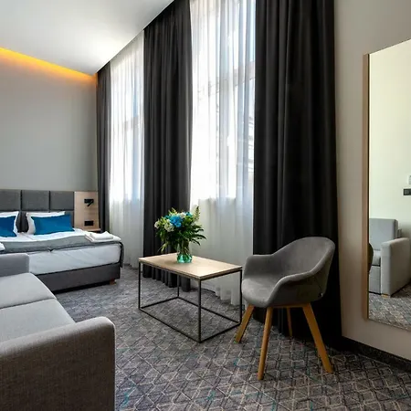 Готель Korona Gold - Korona