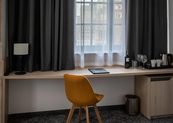 Korona Gold - Korona Готель