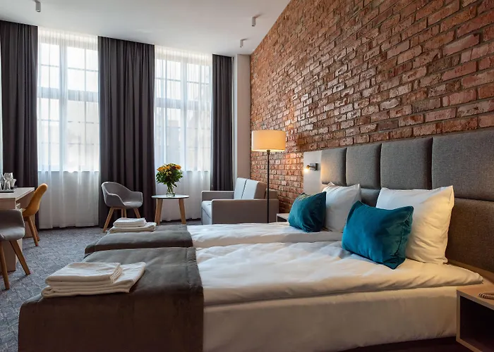 Korona Gold - Korona ヴロツワフ