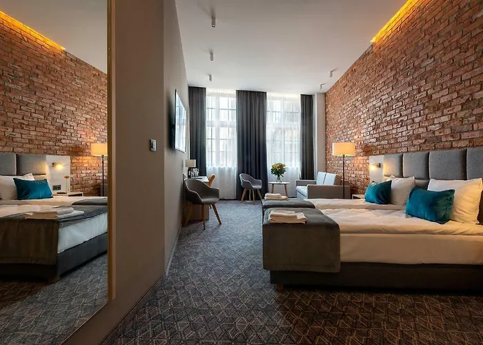 Готель Korona Gold - Korona 4*